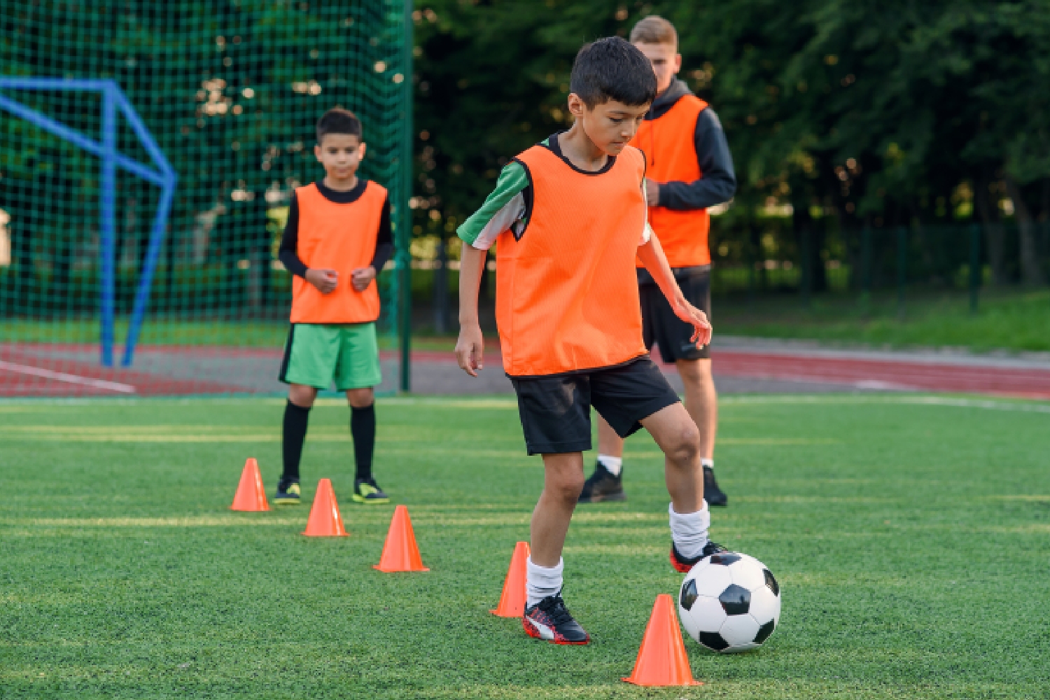 Why your child needs Kids football training Seoni and a Summer sports camp in Seoni